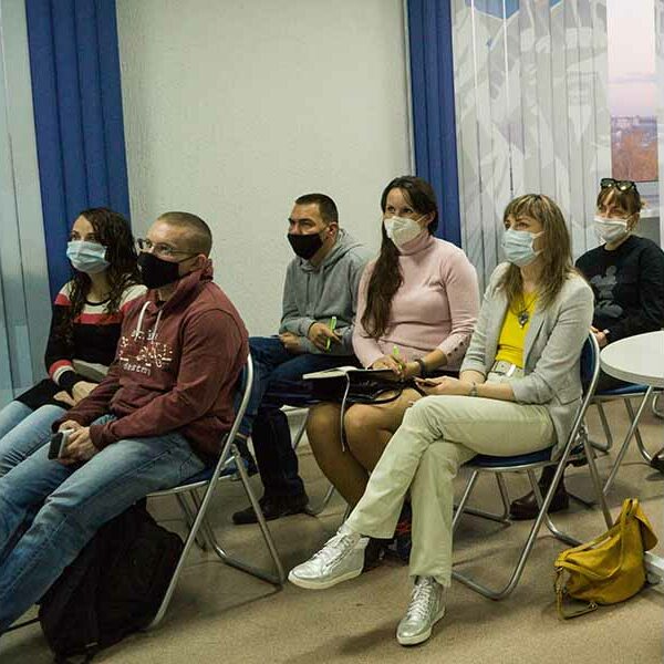 Проект «Наука вне себя». Лекция «Доходы на здоровье»