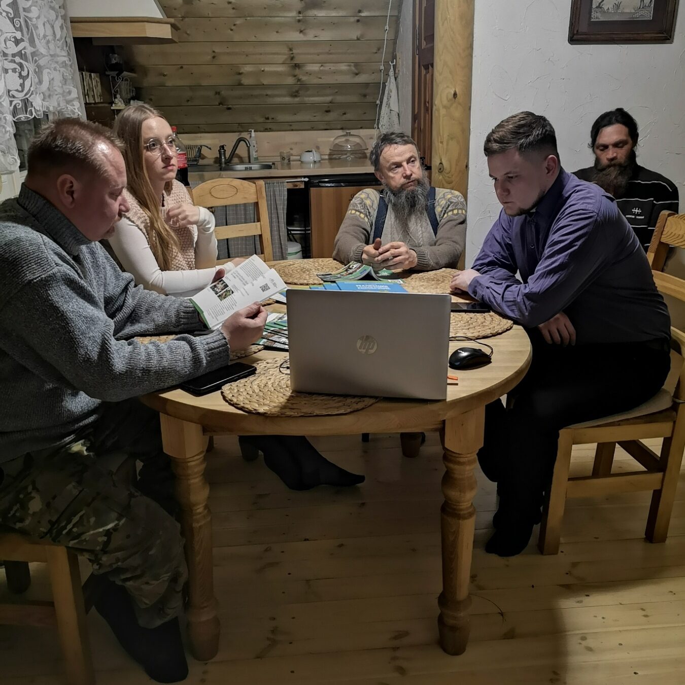 обслуживание гидроэлектростанции