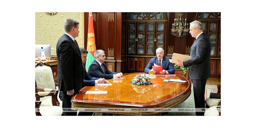 Президент Беларуси Александр Лукашенко назначил Сергея Шлычкова Председателем Государственного комитета по науке и технологиям