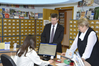 Председатель ГКНТ С.В. Шлычков