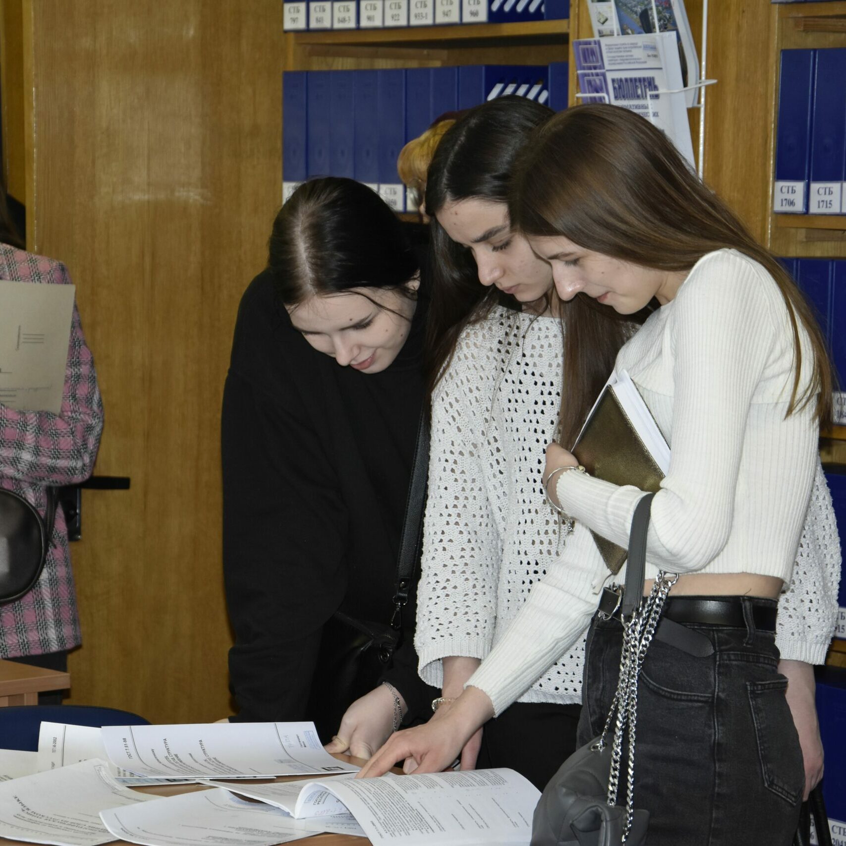 экскурсия в библиотеке