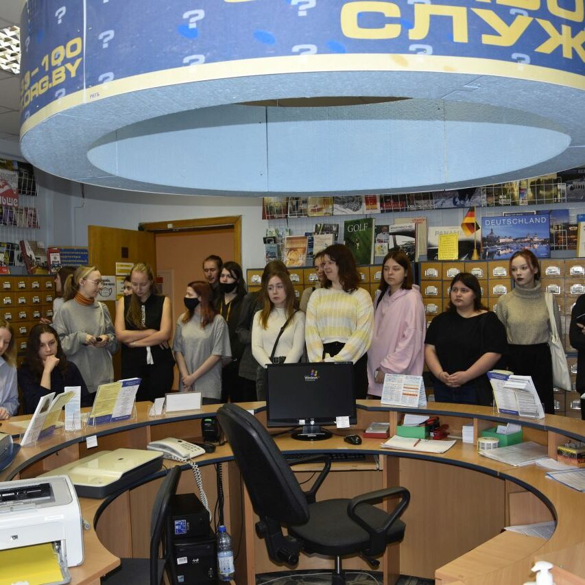 экскурсия в библиотеке