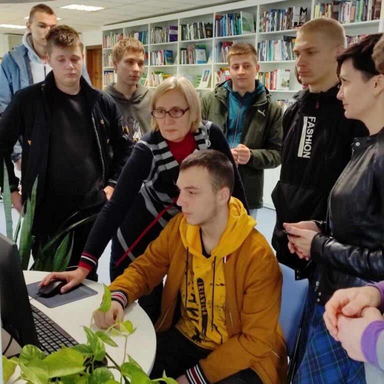 16 сентября в Гомельском филиале РНТБ прошло занятие для учащихся Гомельского государственного дорожно-строительного колледжа
