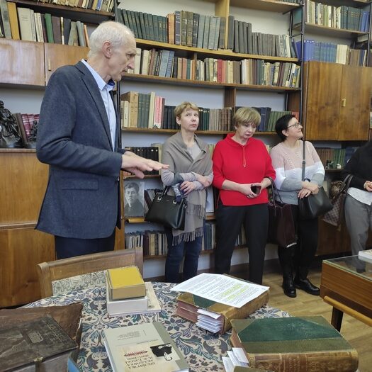 профессиональный визит библиотекарей РНТБ в Центральную научную библиотеку имени Якуба Коласа Национальной академии наук Беларуси