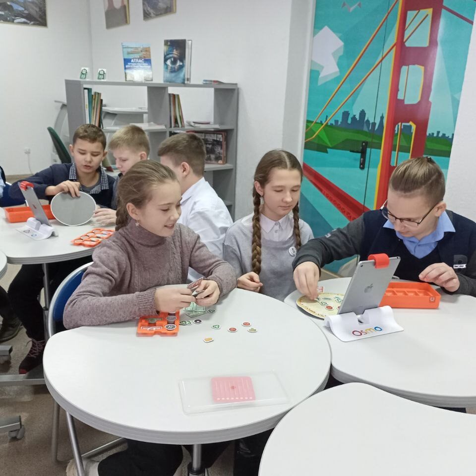 занятия для учащихся СШ №25 на базе научно-образовательного центра «Ступени»