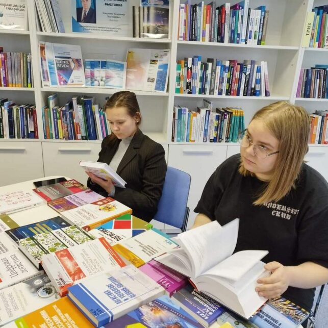 информационный час для учащихся в Гомельском филиале РНТБ