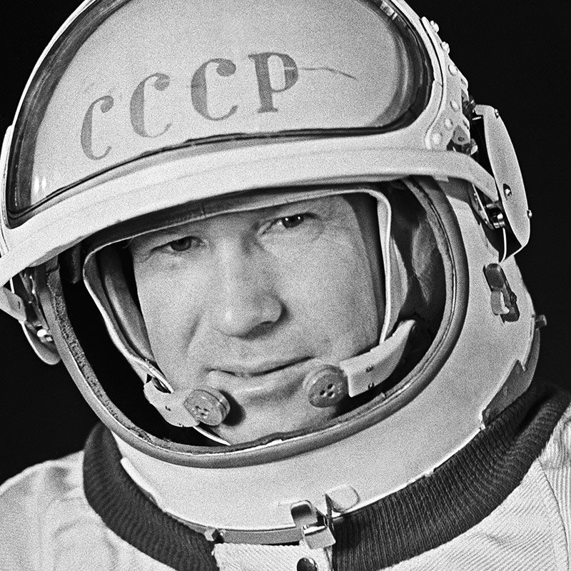 Алексей Архипович Леонов