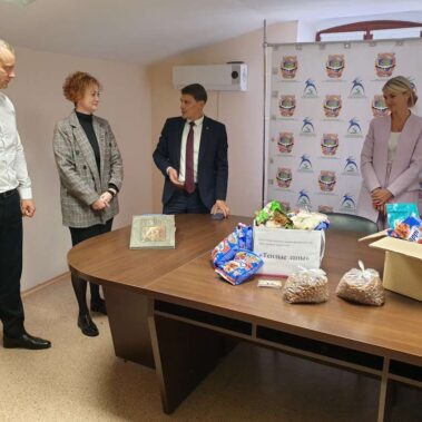 Благотворительная акция в поддержку животных «Теплые лапы»