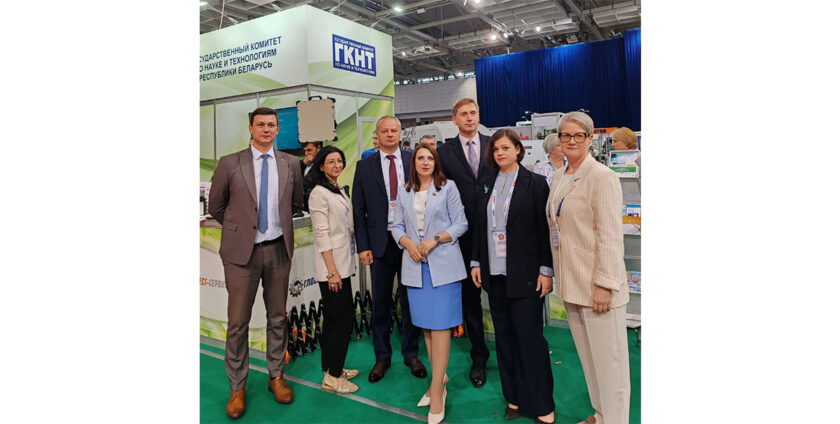 директор РНТБ Мончик Е.П.