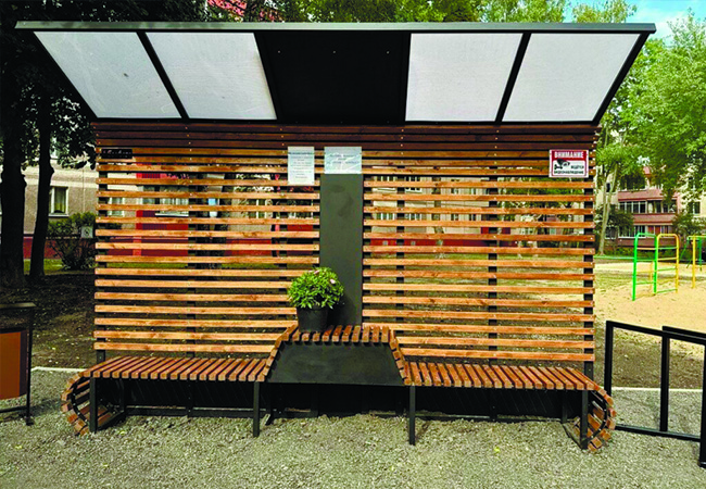 Умные скамейки на солнечных батареях