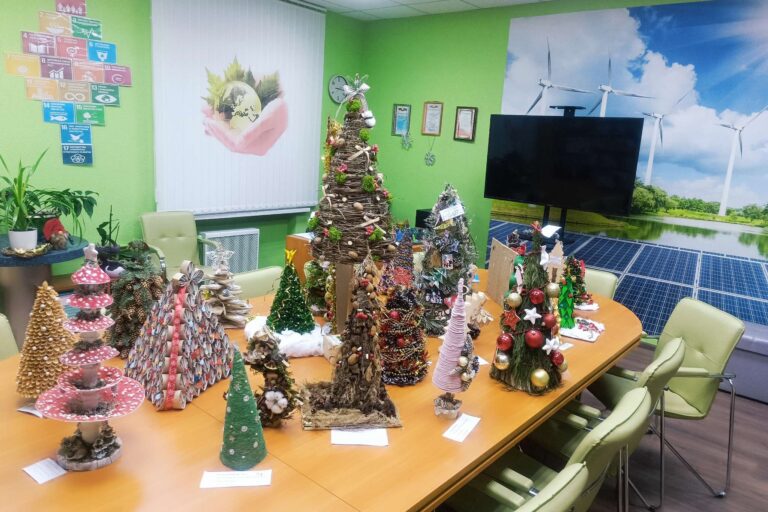 Итоги конкурса «Ёлочка» из экологических материалов