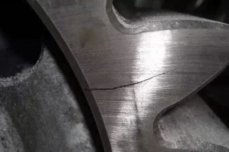 8. Система магнитного контроля с двухкомпонентным виброиндукционным преобразователем магнитного поля