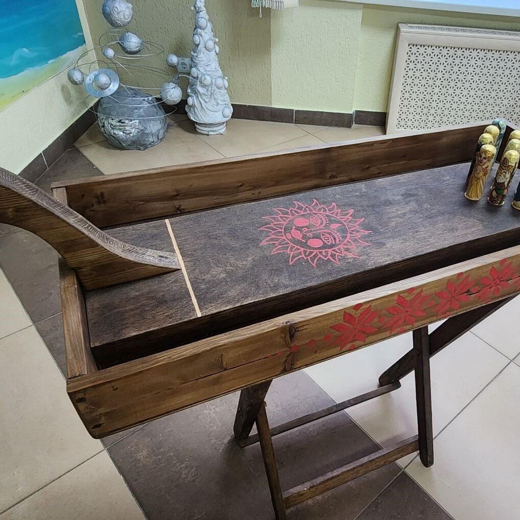 Гуц Иван в номинации «Промышленный дизайн» с работой «Міфічны боўлінг»