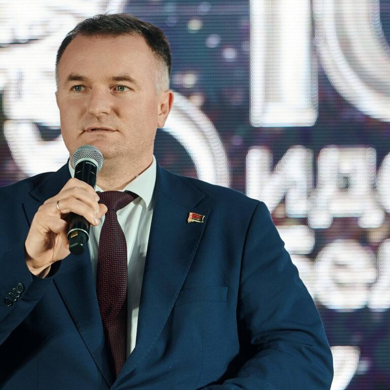 Денис Леонидович Коржицкий — Председатель ГКНТ.