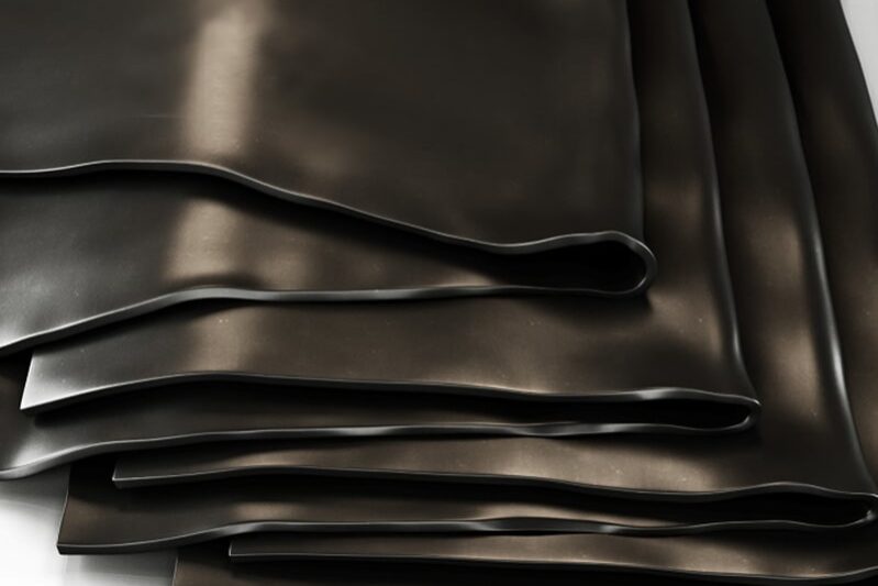 Эластомерные материалы